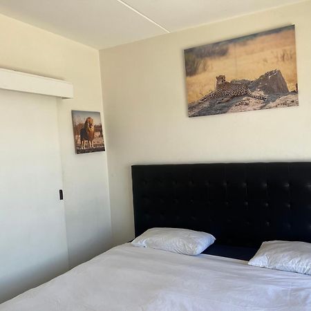 Sunny Escape Rentals Parklands Exterior photo